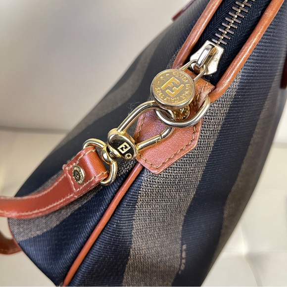 024 Pre owned Authentic Fendi Pecan Alma Type 2WAY Bag Shoulder Handbag - Picture 7 of 10